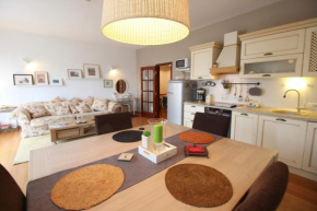 Отель Romantic Apartment Pusta  Ровинь